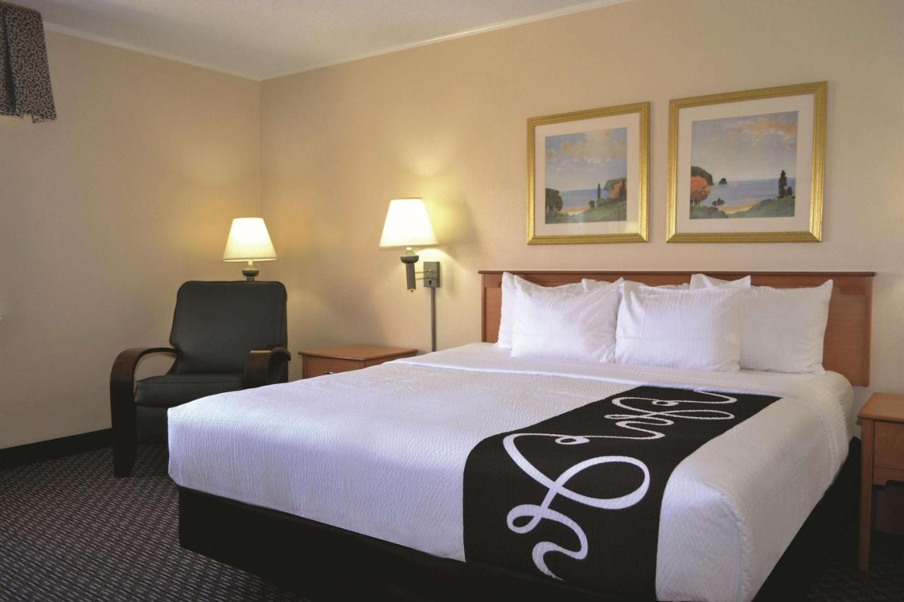 La Quinta By Wyndham Tampa Fairgrounds - Casino Hotel Mango Buitenkant foto