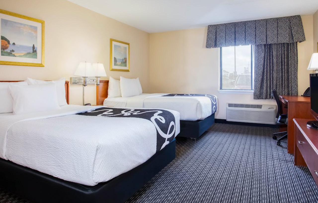La Quinta By Wyndham Tampa Fairgrounds - Casino Hotel Mango Buitenkant foto